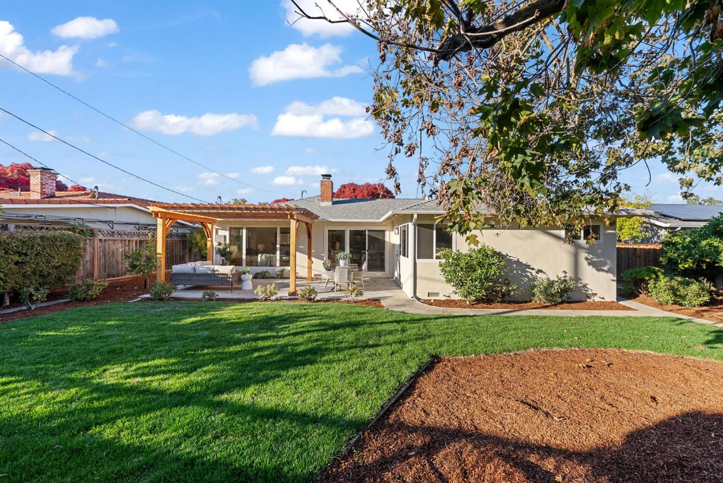 Detail Gallery Image 37 of 44 For 1668 Nora Way, San Jose,  CA 95124 - 4 Beds | 2 Baths