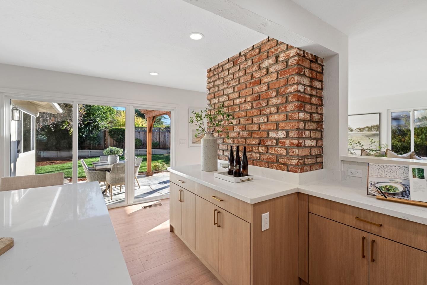 Detail Gallery Image 8 of 44 For 1668 Nora Way, San Jose,  CA 95124 - 4 Beds | 2 Baths