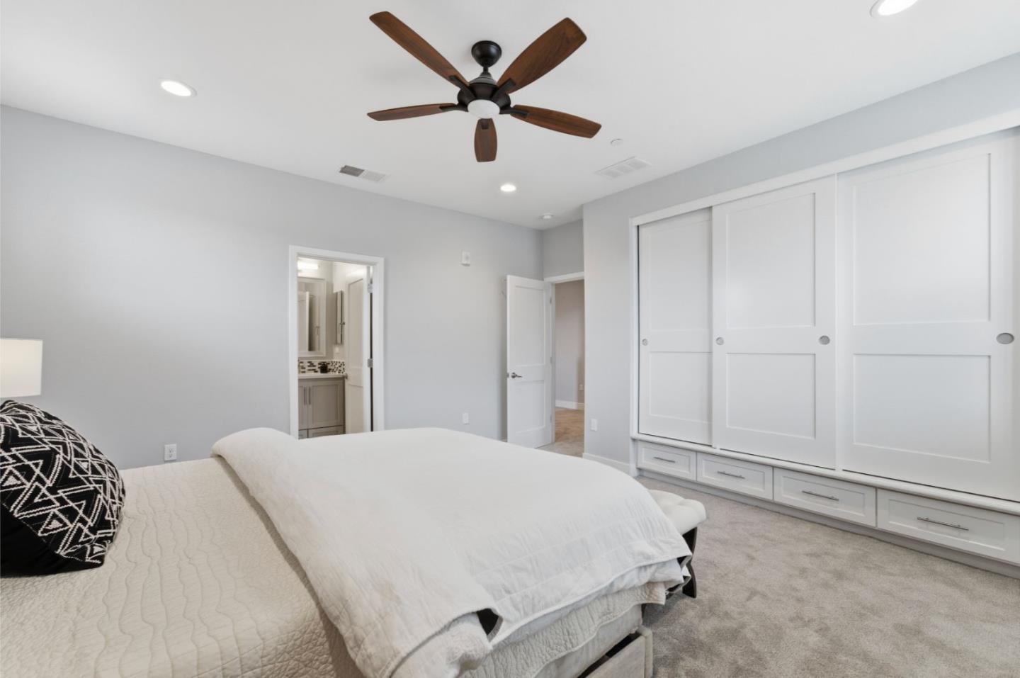 Detail Gallery Image 17 of 33 For 772 Tranquility Cir #2,  Livermore,  CA 94551 - 3 Beds | 3 Baths