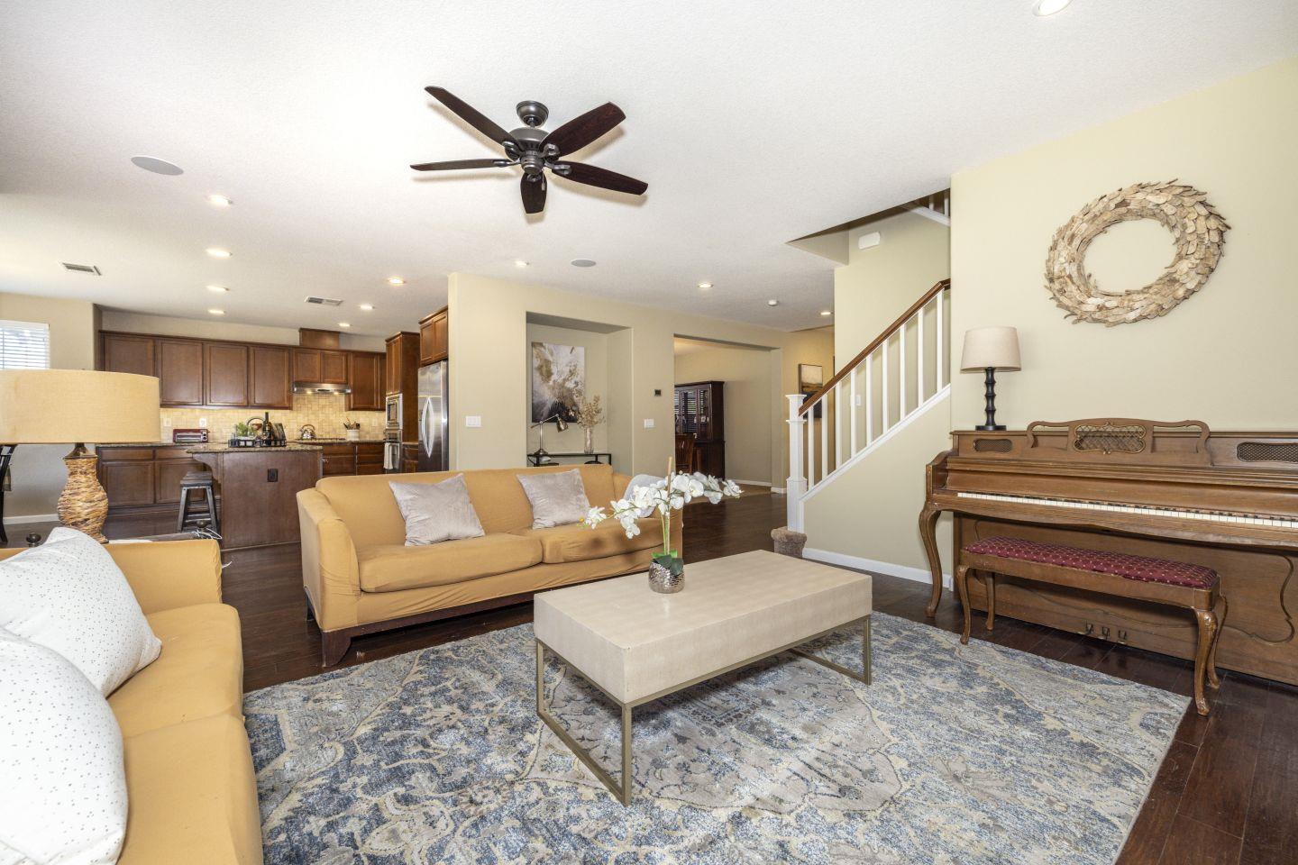 Detail Gallery Image 10 of 51 For 4492 Sweet Water St, Antioch,  CA 94531 - 5 Beds | 3 Baths