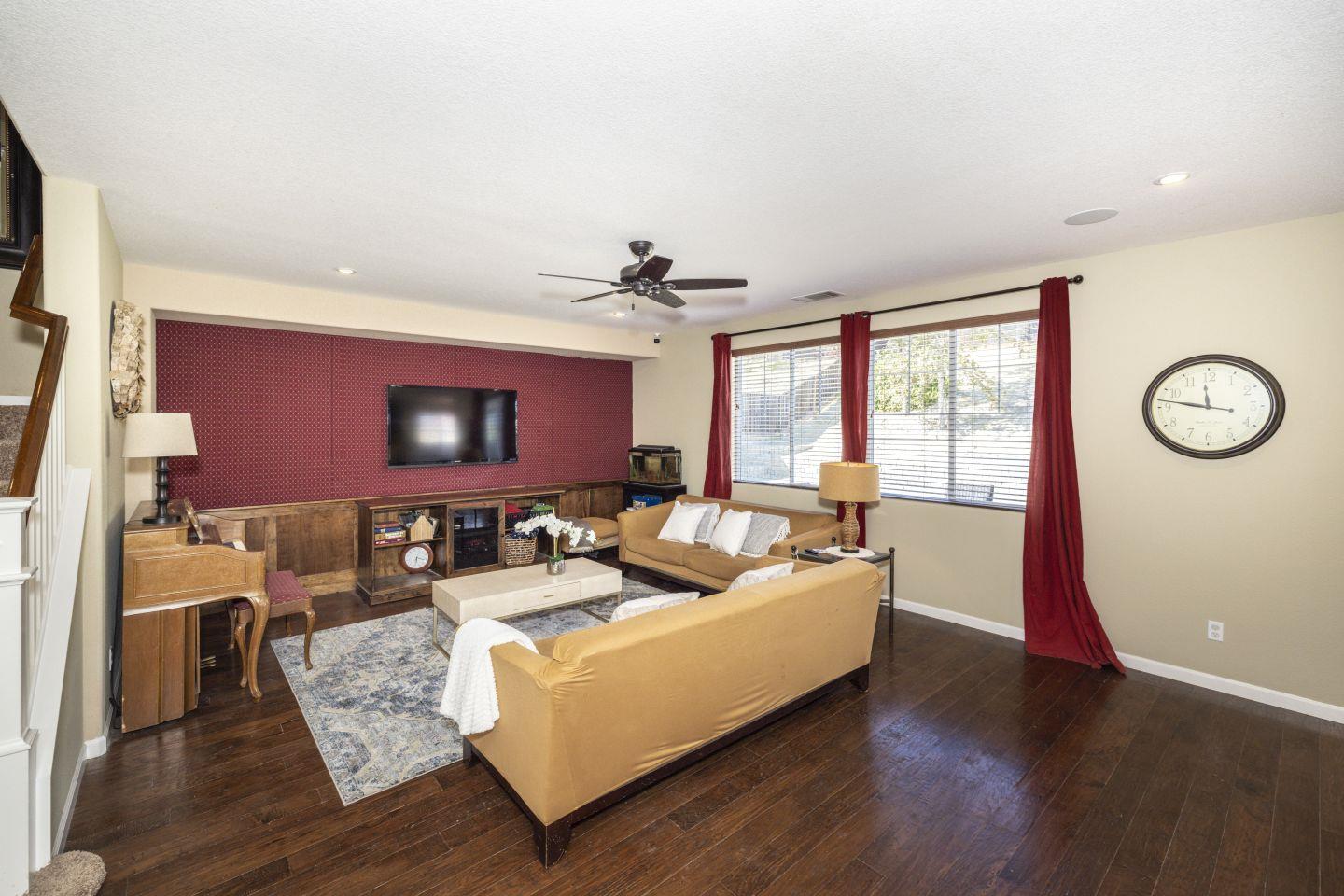 Detail Gallery Image 7 of 51 For 4492 Sweet Water St, Antioch,  CA 94531 - 5 Beds | 3 Baths