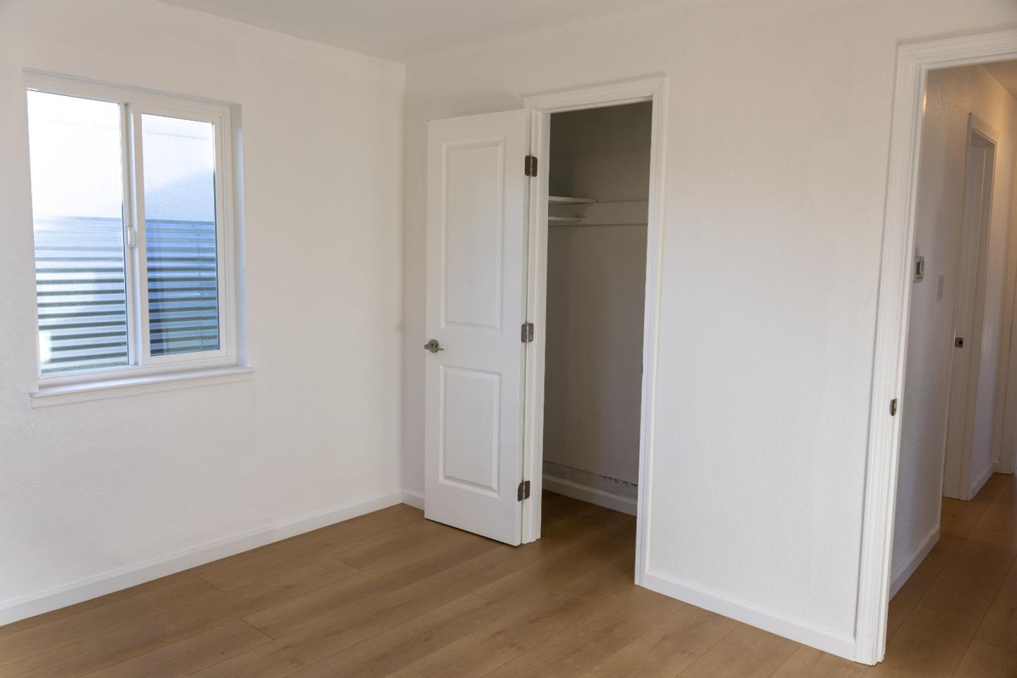 Detail Gallery Image 7 of 15 For 1248 Whitton Ave, San Jose,  CA 95116 - 2 Beds | 1 Baths