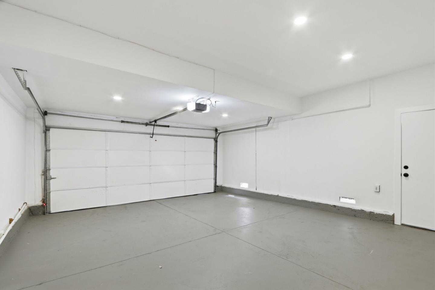 Detail Gallery Image 34 of 35 For 2837 Burdick Way, San Jose,  CA 95148 - 4 Beds | 2 Baths