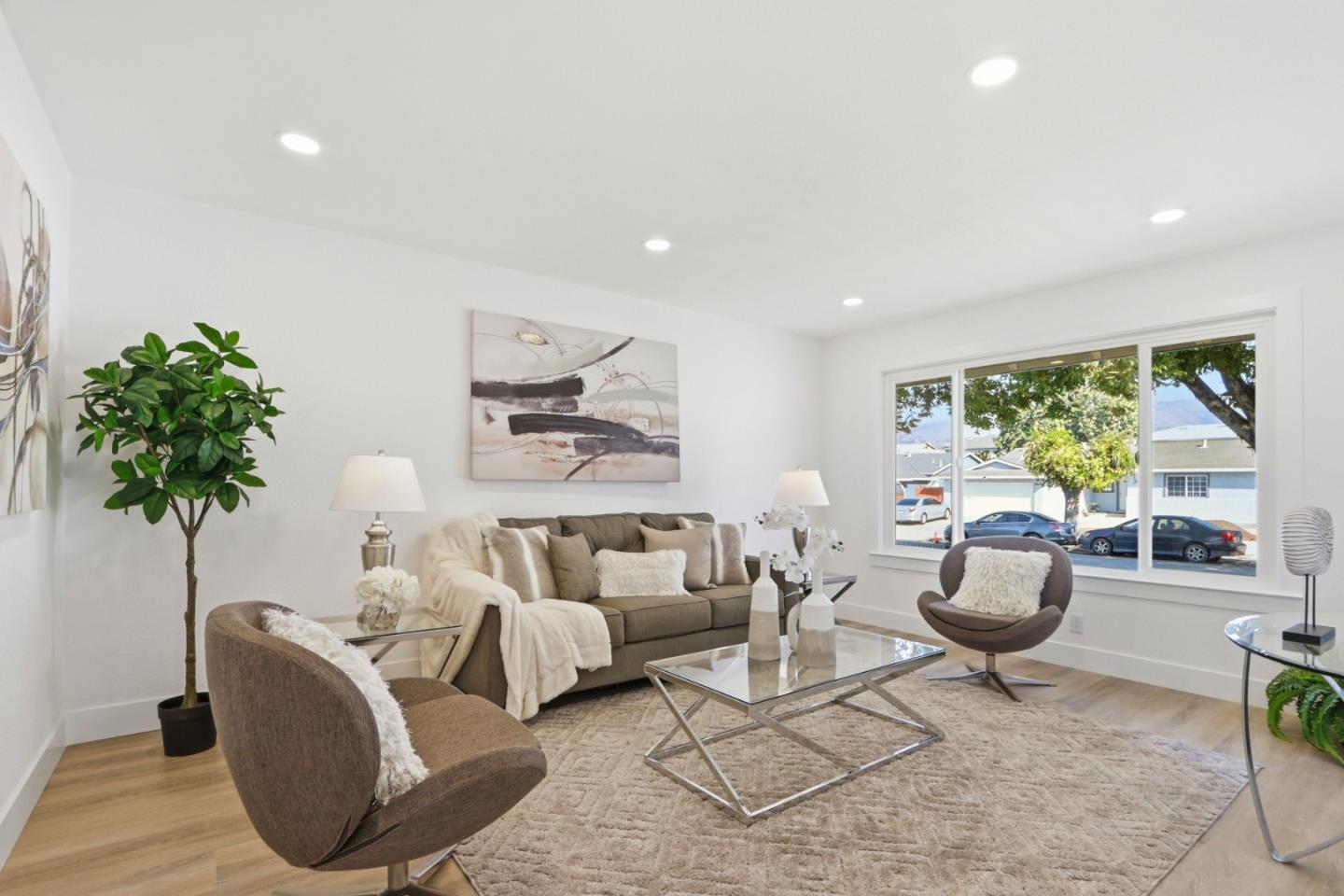 Detail Gallery Image 7 of 35 For 2837 Burdick Way, San Jose,  CA 95148 - 4 Beds | 2 Baths