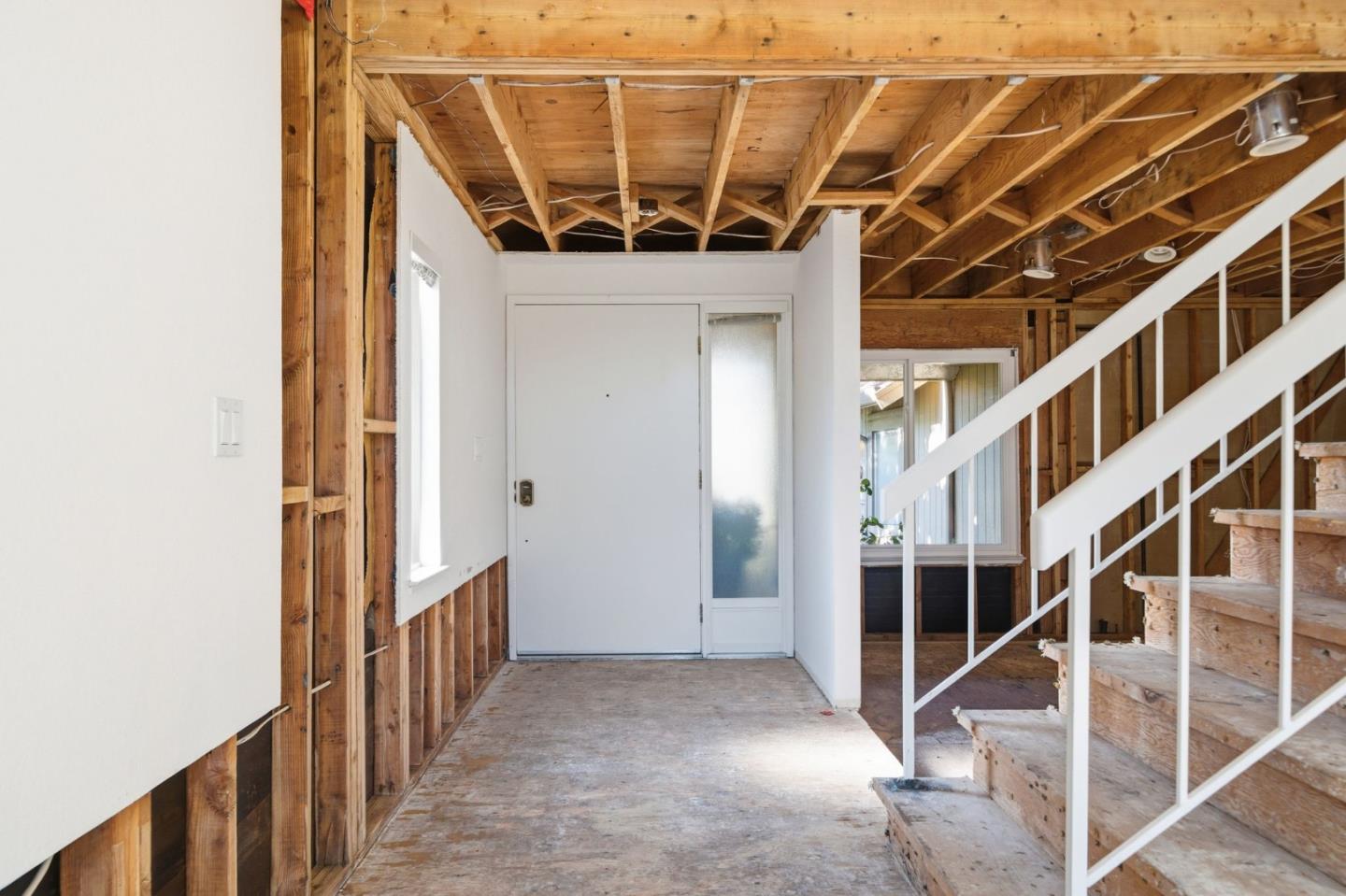 Detail Gallery Image 26 of 47 For 3400 Douglas Ct, San Mateo,  CA 94403 - 2 Beds | 2/1 Baths