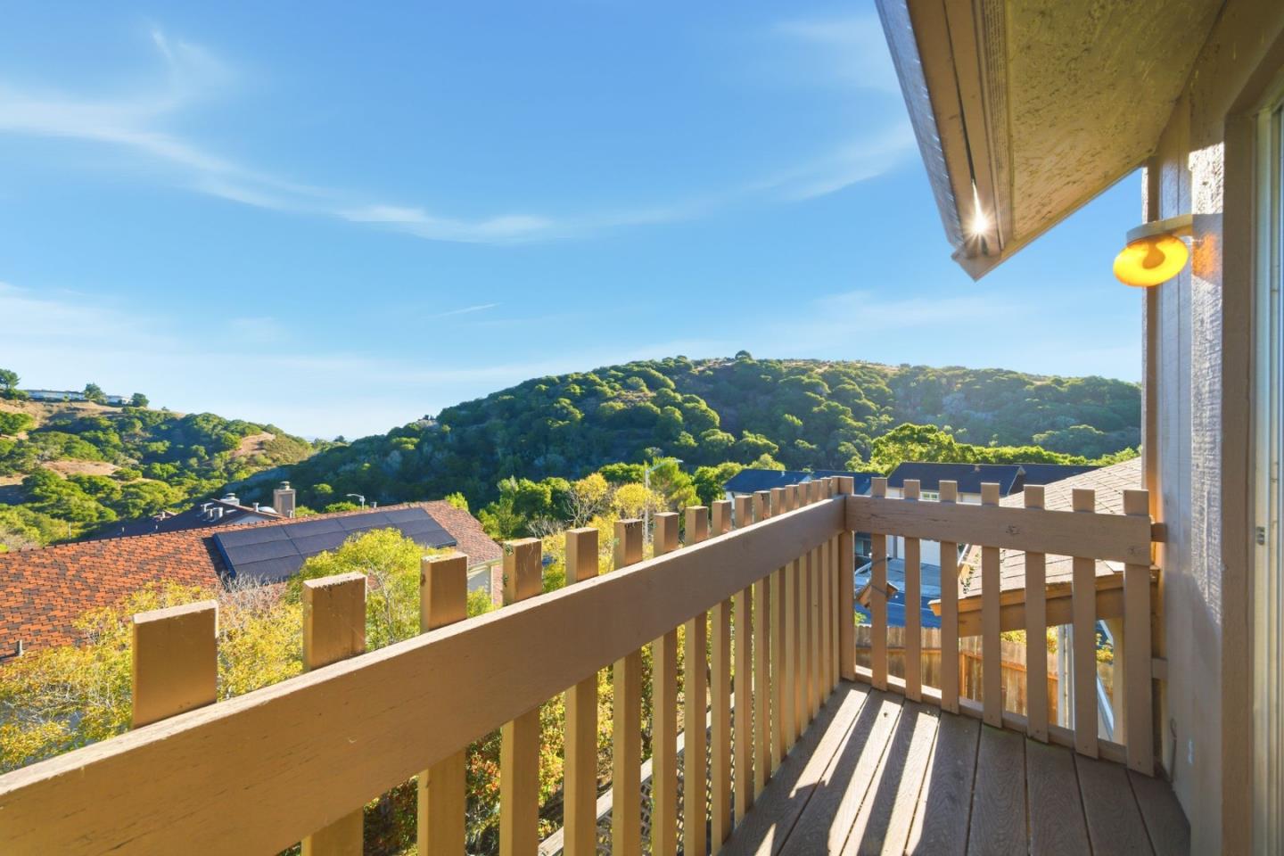 Detail Gallery Image 34 of 47 For 3400 Douglas Ct, San Mateo,  CA 94403 - 2 Beds | 2/1 Baths