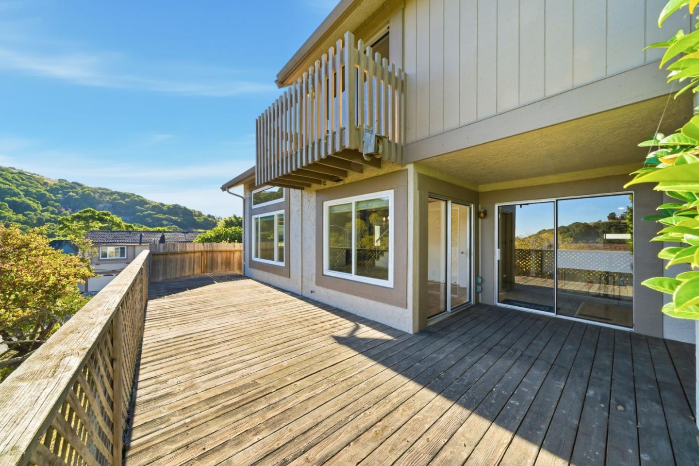 Detail Gallery Image 6 of 47 For 3400 Douglas Ct, San Mateo,  CA 94403 - 2 Beds | 2/1 Baths