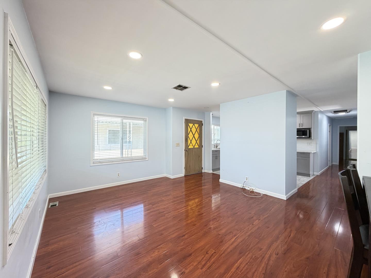 Detail Gallery Image 2 of 31 For 3637 Snell Ave Spc 276,  San Jose,  CA 95136 - 3 Beds | 2 Baths