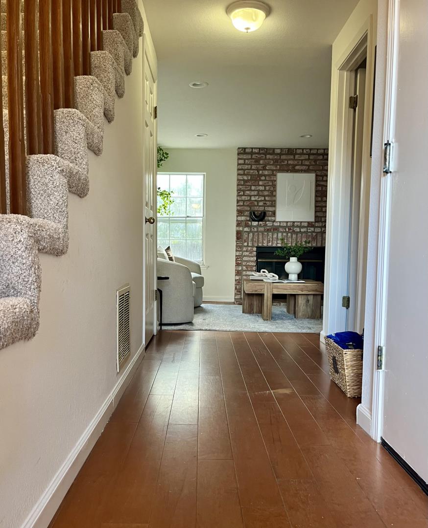 Photo #4: ML82026367 Listing: Photo #4