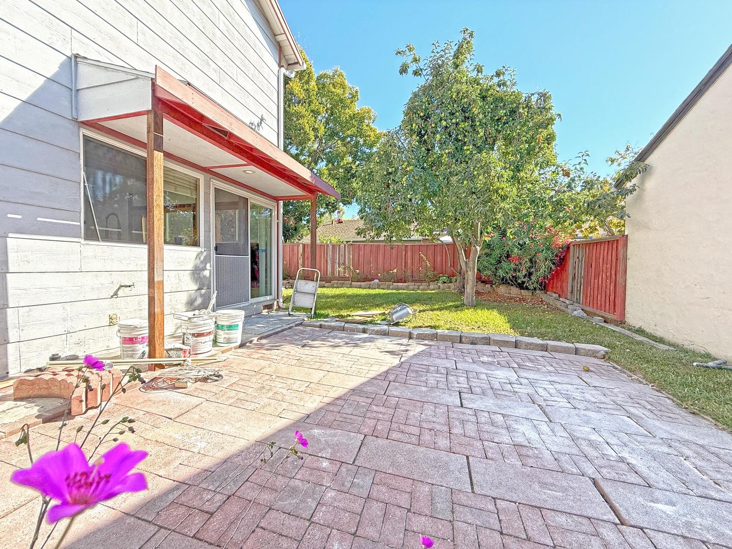 Detail Gallery Image 11 of 14 For 1776 Loch Ness Way, San Jose,  CA 95121 - 4 Beds | 2 Baths