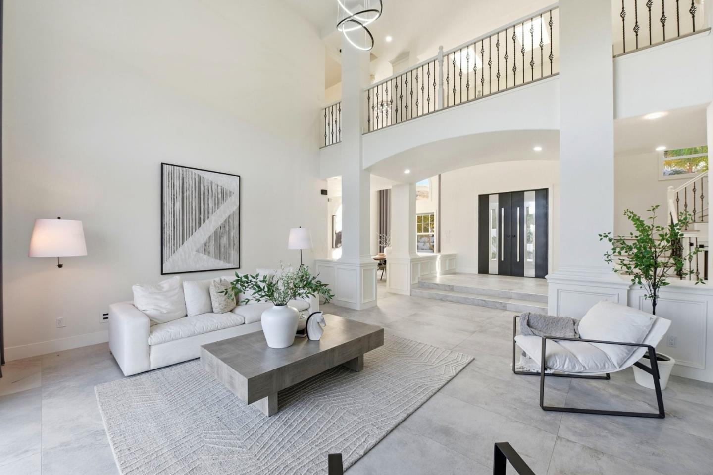 Detail Gallery Image 3 of 43 For 2118 Chisin St, San Jose,  CA 95121 - 6 Beds | 5/1 Baths