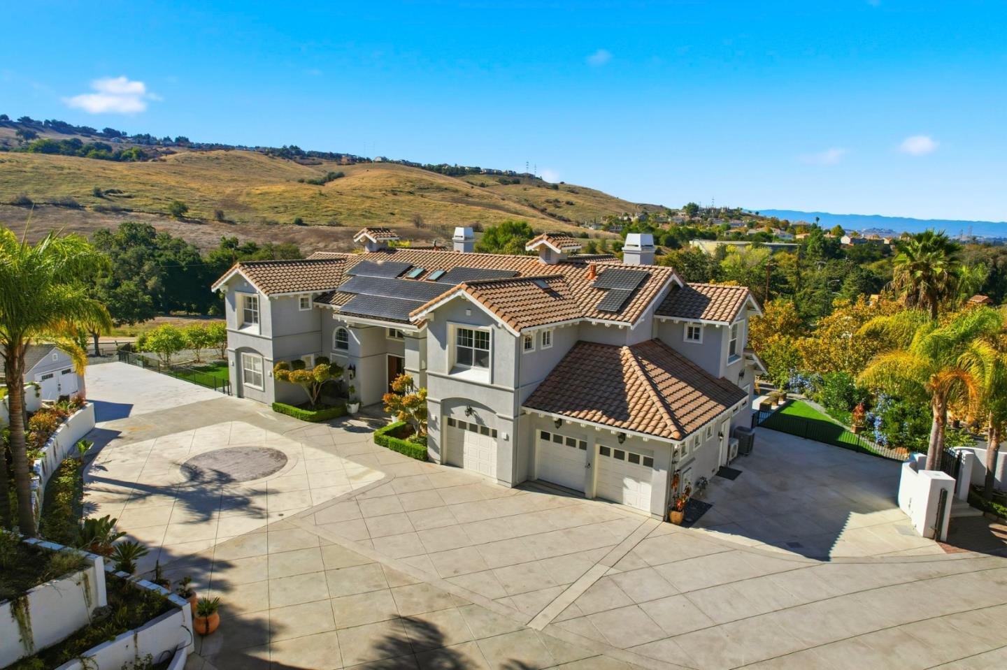 Detail Gallery Image 37 of 43 For 2118 Chisin St, San Jose,  CA 95121 - 6 Beds | 5/1 Baths