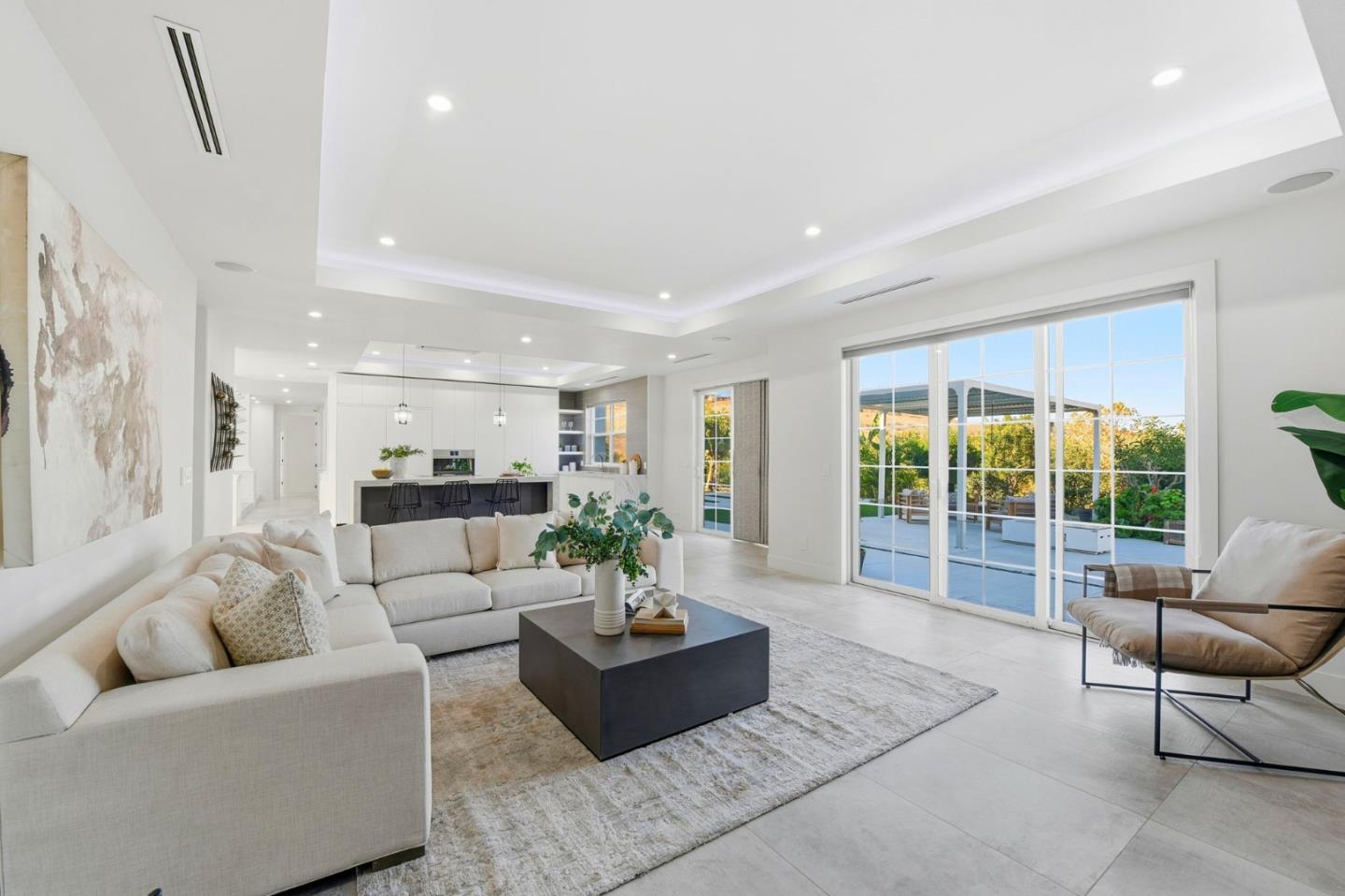 Detail Gallery Image 5 of 43 For 2118 Chisin St, San Jose,  CA 95121 - 6 Beds | 5/1 Baths