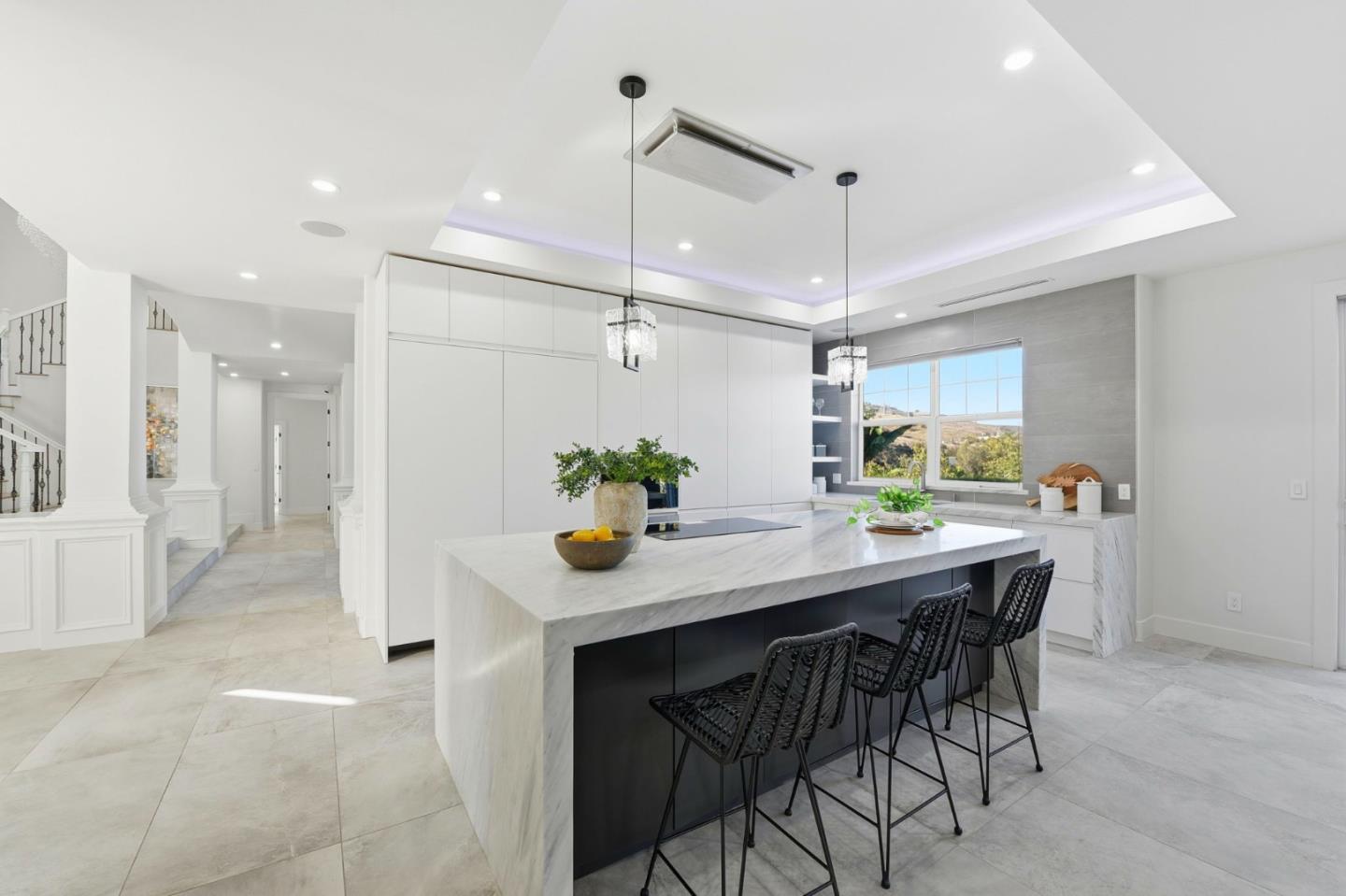 Detail Gallery Image 7 of 43 For 2118 Chisin St, San Jose,  CA 95121 - 6 Beds | 5/1 Baths