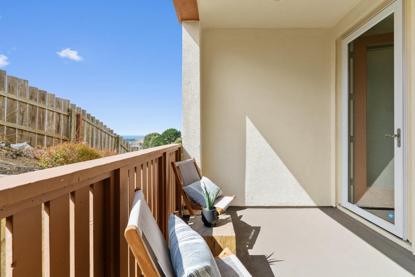 Detail Gallery Image 28 of 31 For 100 Chelsea Ct #B,  Daly City,  CA 94014 - 2 Beds | 2 Baths