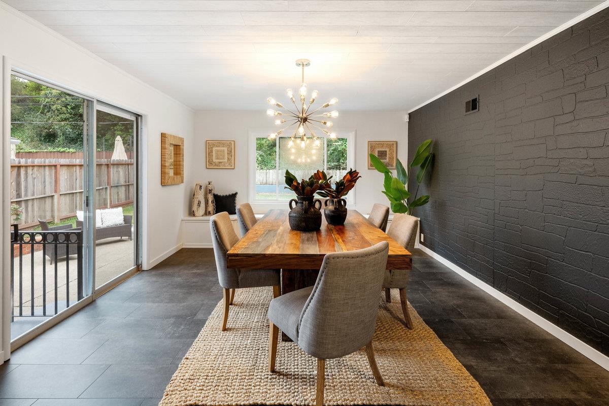 Detail Gallery Image 10 of 36 For 2341 Rollingwood Dr, San Bruno,  CA 94066 - 3 Beds | 2 Baths