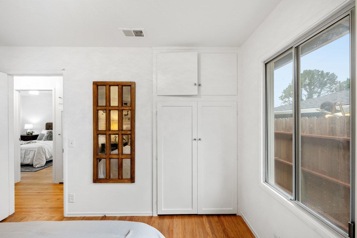 Detail Gallery Image 26 of 36 For 2341 Rollingwood Dr, San Bruno,  CA 94066 - 3 Beds | 2 Baths