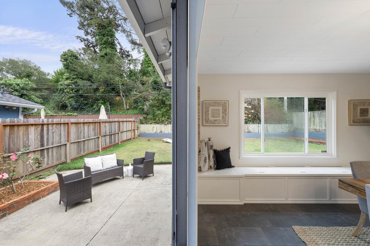 Detail Gallery Image 30 of 36 For 2341 Rollingwood Dr, San Bruno,  CA 94066 - 3 Beds | 2 Baths