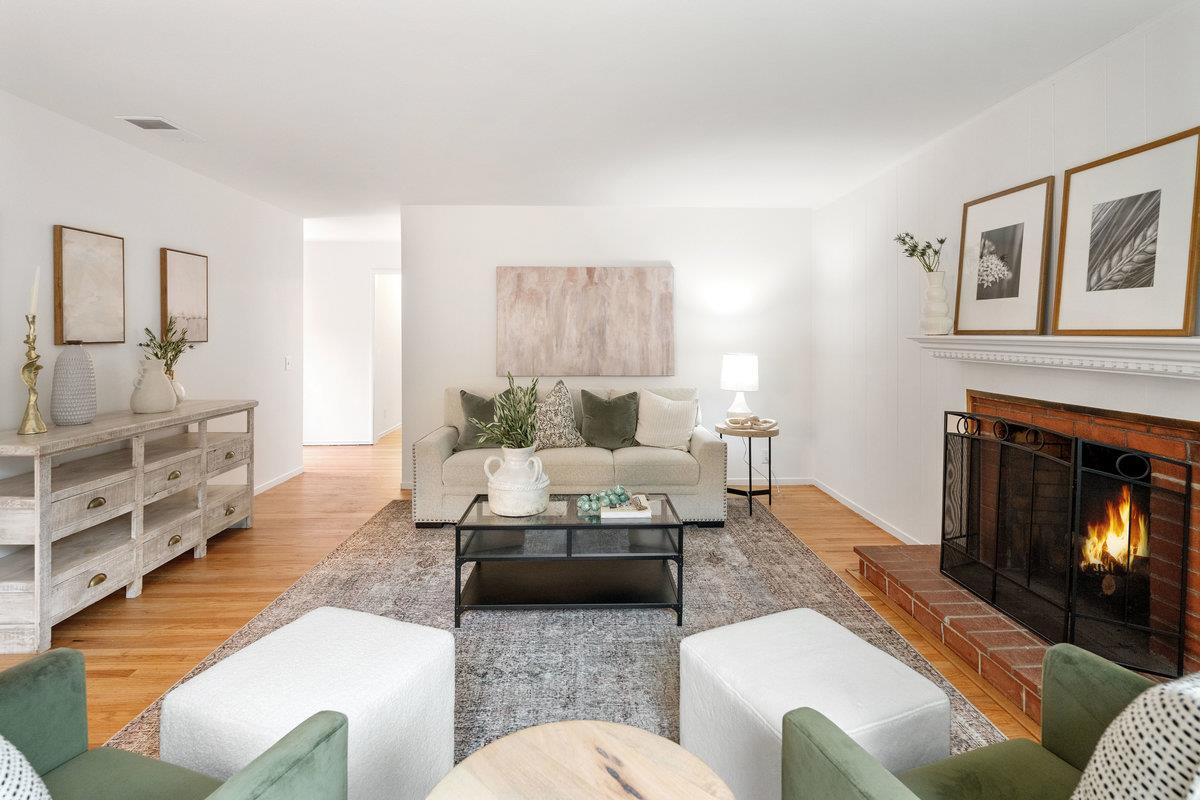 Detail Gallery Image 4 of 36 For 2341 Rollingwood Dr, San Bruno,  CA 94066 - 3 Beds | 2 Baths