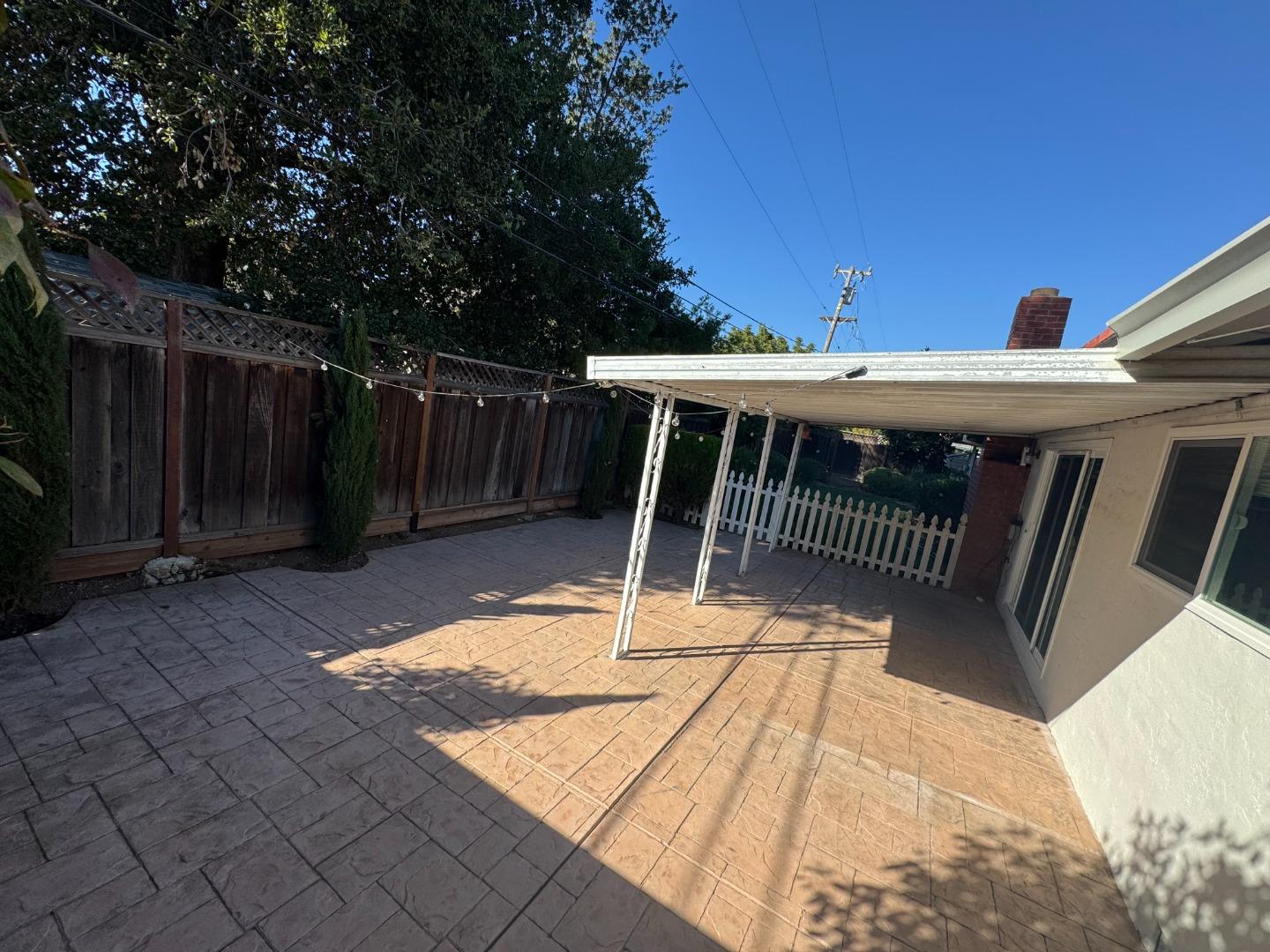 Detail Gallery Image 16 of 17 For 117 Verde Ct, Los Gatos,  CA 95032 - 2 Beds | 2 Baths