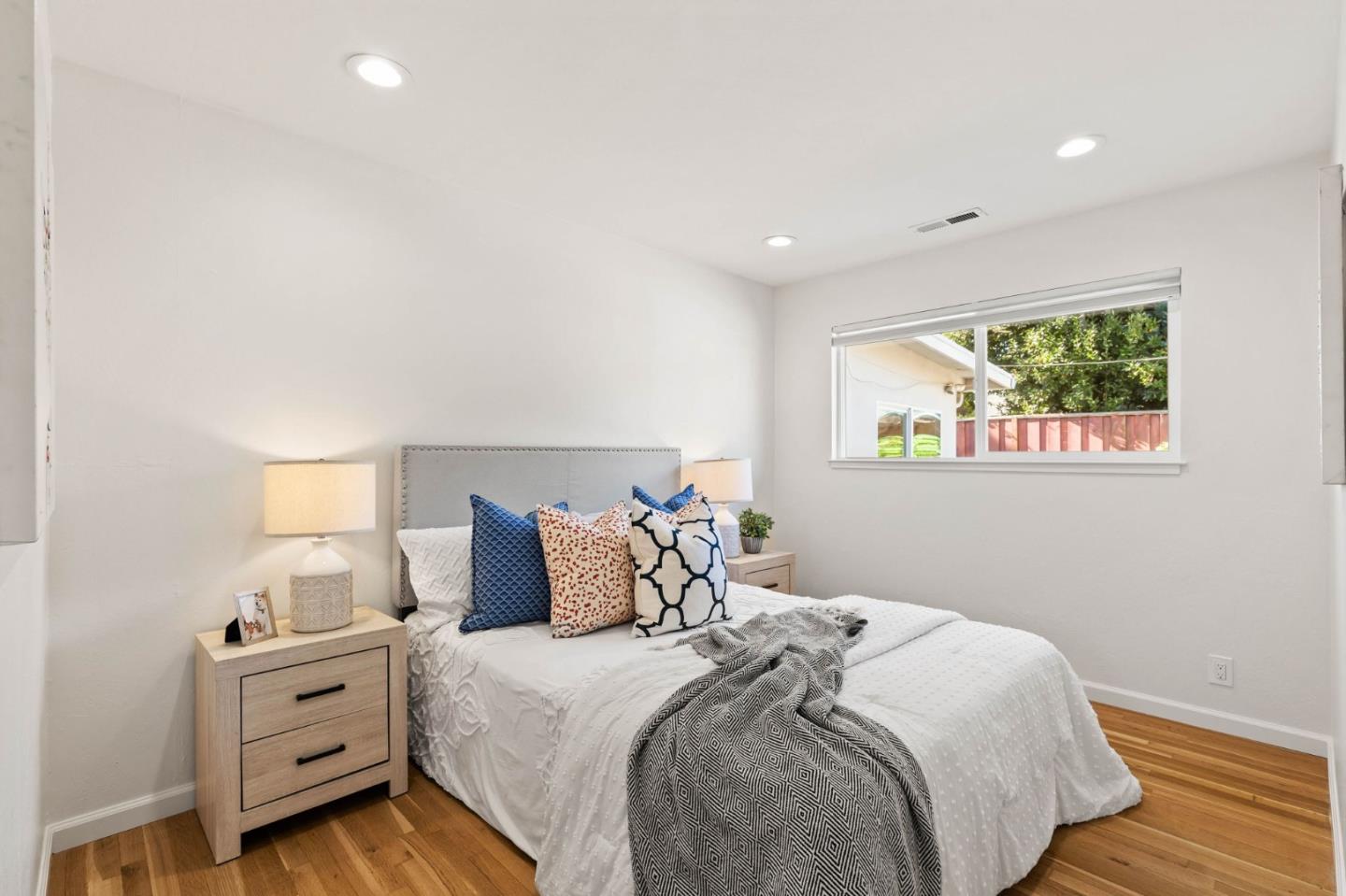 Detail Gallery Image 15 of 26 For 3689 Jarvis Ave, San Jose,  CA 95118 - 3 Beds | 1 Baths