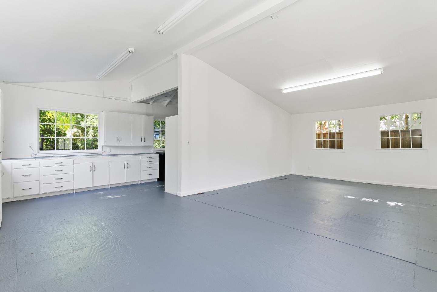 Detail Gallery Image 47 of 54 For 333 Roble Ave, Redwood City,  CA 94061 - 3 Beds | 2 Baths