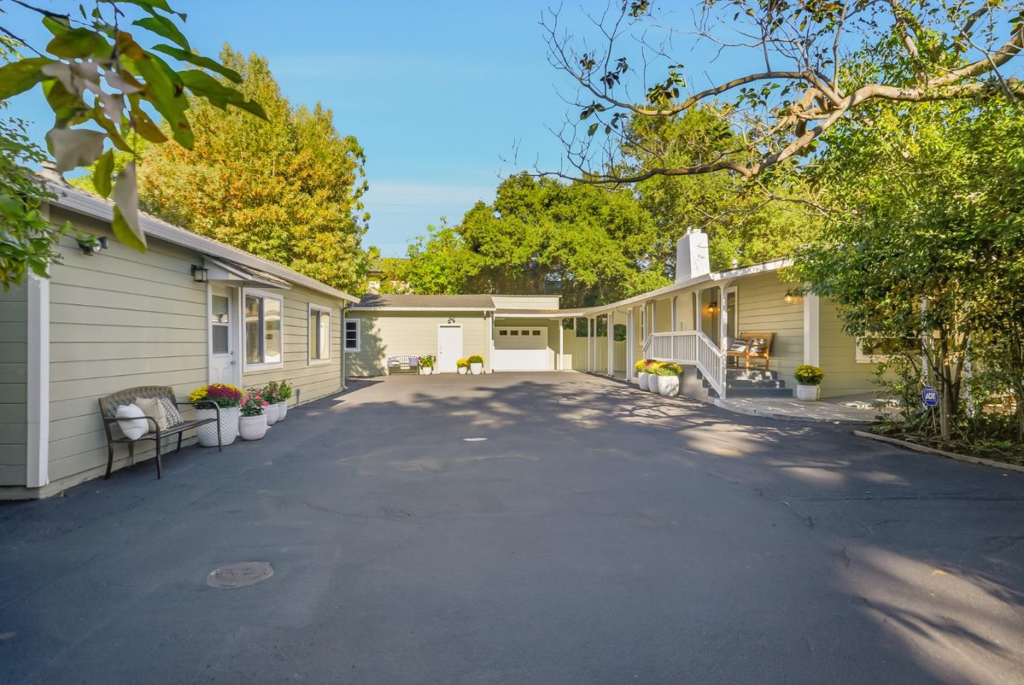 Detail Gallery Image 5 of 54 For 333 Roble Ave, Redwood City,  CA 94061 - 3 Beds | 2 Baths