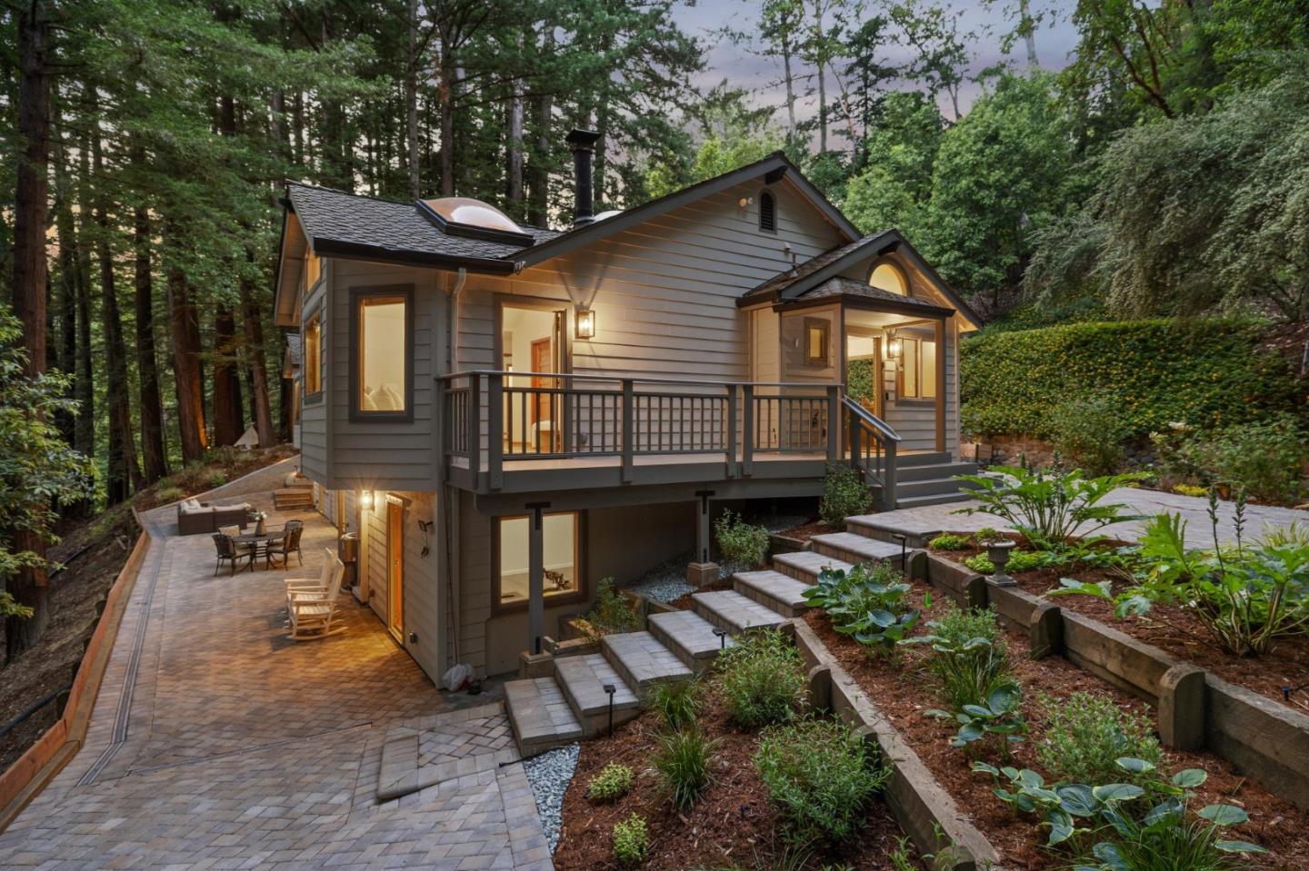 Detail Gallery Image 12 of 79 For 23110 Old Santa Cruz Hwy, Los Gatos,  CA 95033 - 4 Beds | 3 Baths