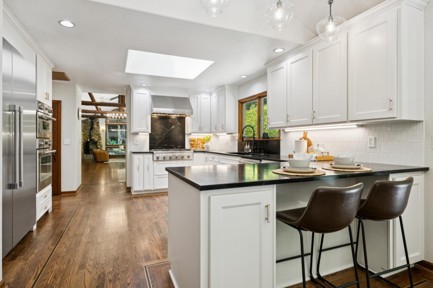 Detail Gallery Image 17 of 79 For 23110 Old Santa Cruz Hwy, Los Gatos,  CA 95033 - 4 Beds | 3 Baths