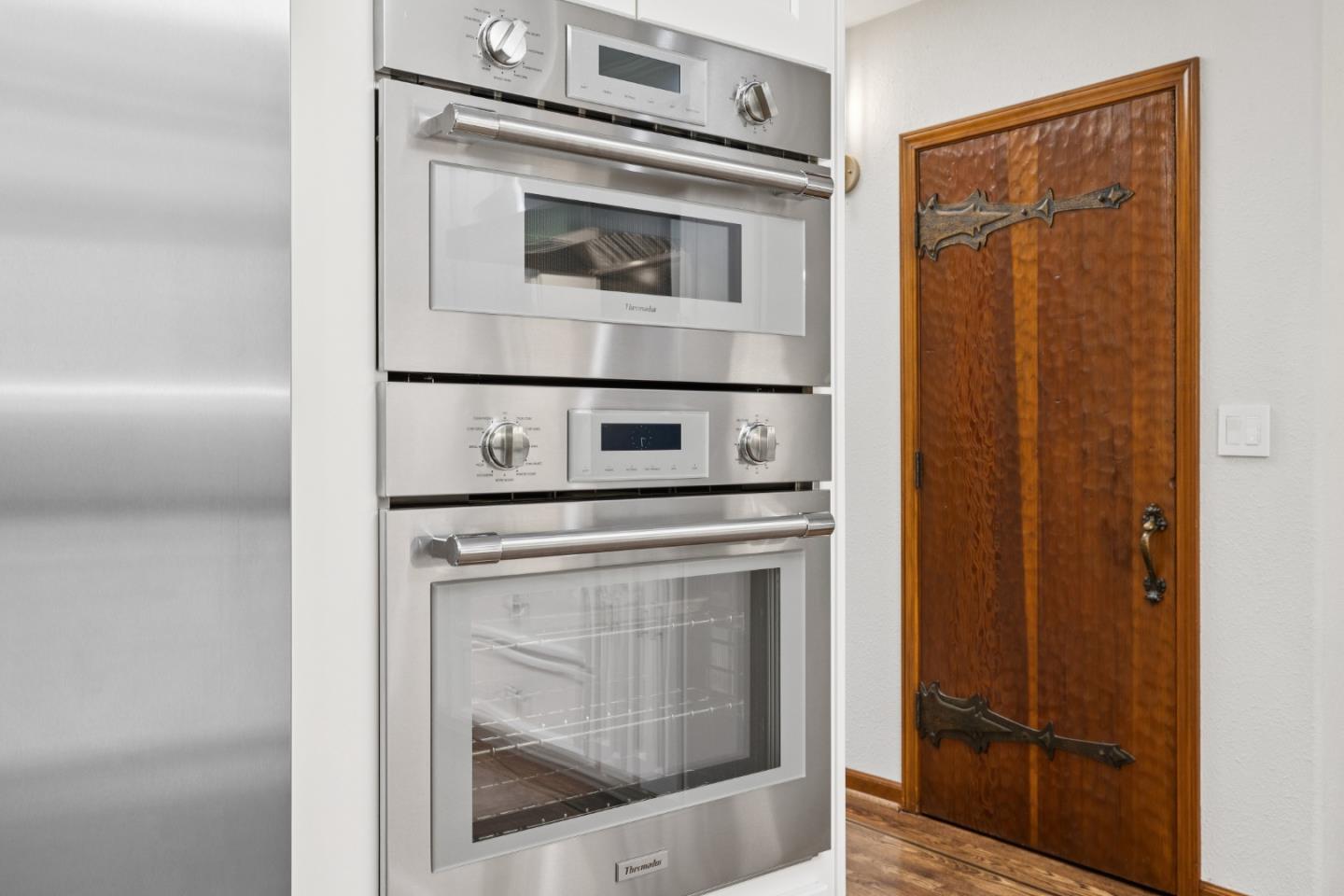 Detail Gallery Image 21 of 79 For 23110 Old Santa Cruz Hwy, Los Gatos,  CA 95033 - 4 Beds | 3 Baths