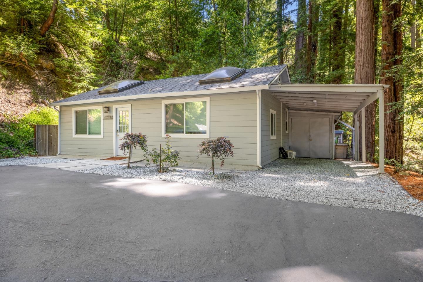 Detail Gallery Image 69 of 79 For 23110 Old Santa Cruz Hwy, Los Gatos,  CA 95033 - 4 Beds | 3 Baths