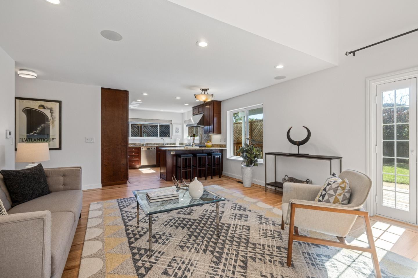 Detail Gallery Image 14 of 50 For 420 Valdez Ave, Half Moon Bay,  CA 94019 - 4 Beds | 3 Baths