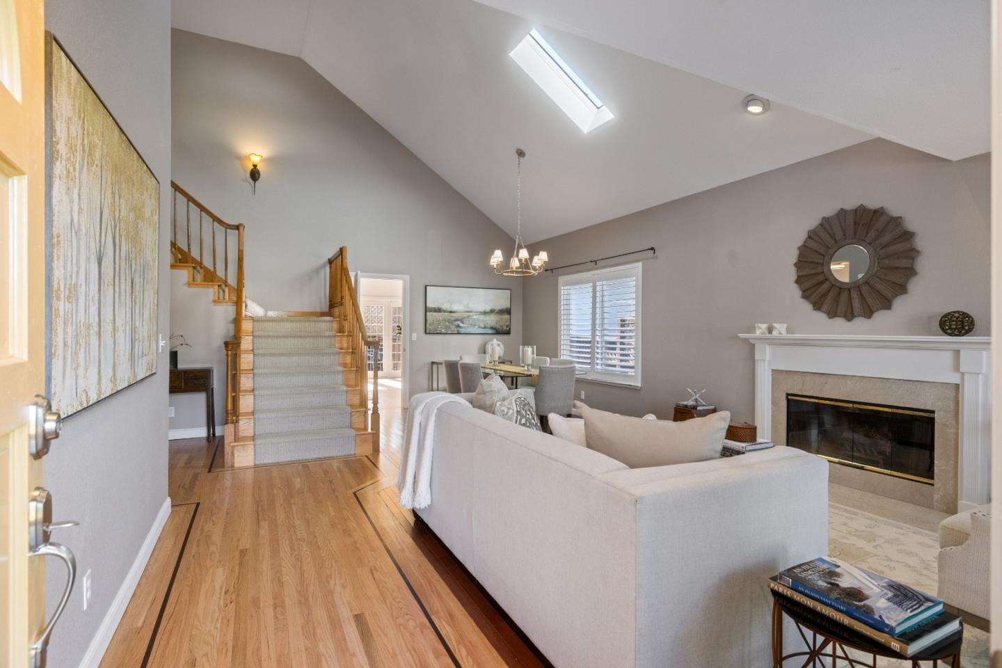 Detail Gallery Image 5 of 50 For 420 Valdez Ave, Half Moon Bay,  CA 94019 - 4 Beds | 3 Baths