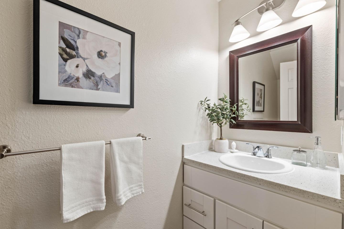 Detail Gallery Image 18 of 29 For 461 Northlake Dr #25,  San Jose,  CA 95117 - 3 Beds | 2/1 Baths