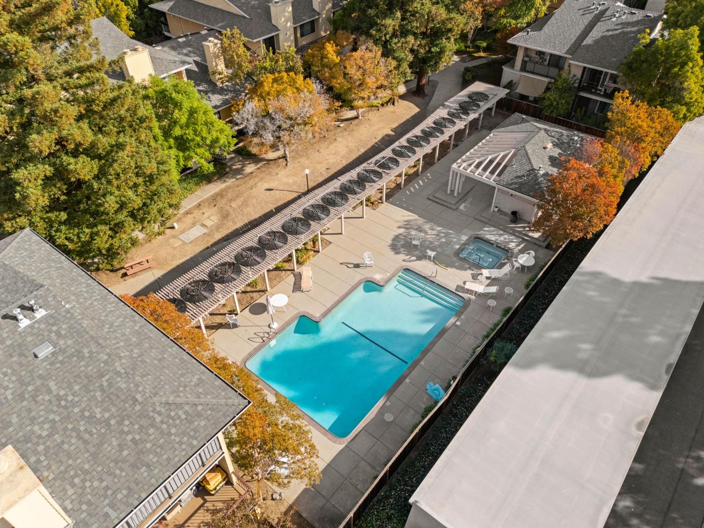 Detail Gallery Image 29 of 29 For 461 Northlake Dr #25,  San Jose,  CA 95117 - 3 Beds | 2/1 Baths