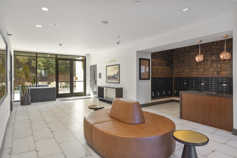 Detail Gallery Image 36 of 48 For 400 El Camino Real #117,  Belmont,  CA 94002 - 3 Beds | 2 Baths