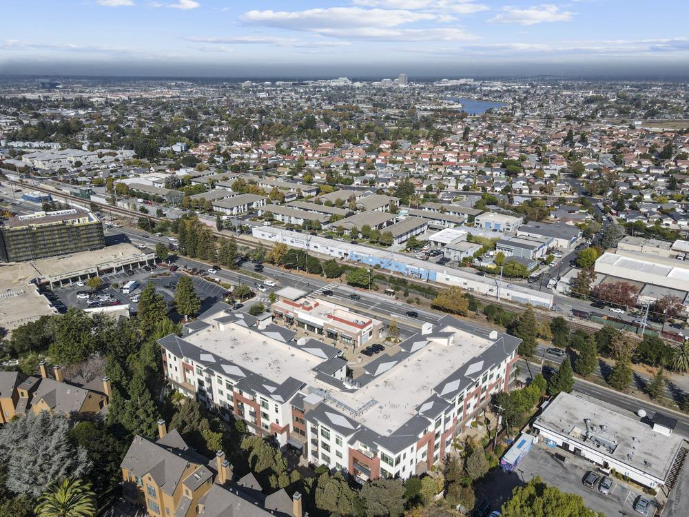 Detail Gallery Image 48 of 48 For 400 El Camino Real #117,  Belmont,  CA 94002 - 3 Beds | 2 Baths