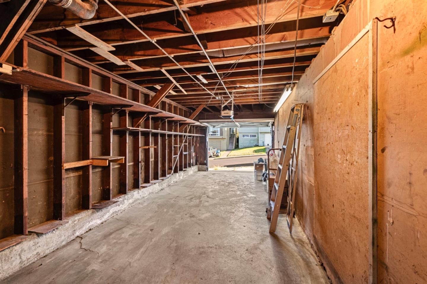 Detail Gallery Image 20 of 29 For 64 Crestview Ave, Daly City,  CA 94015 - 3 Beds | 3 Baths