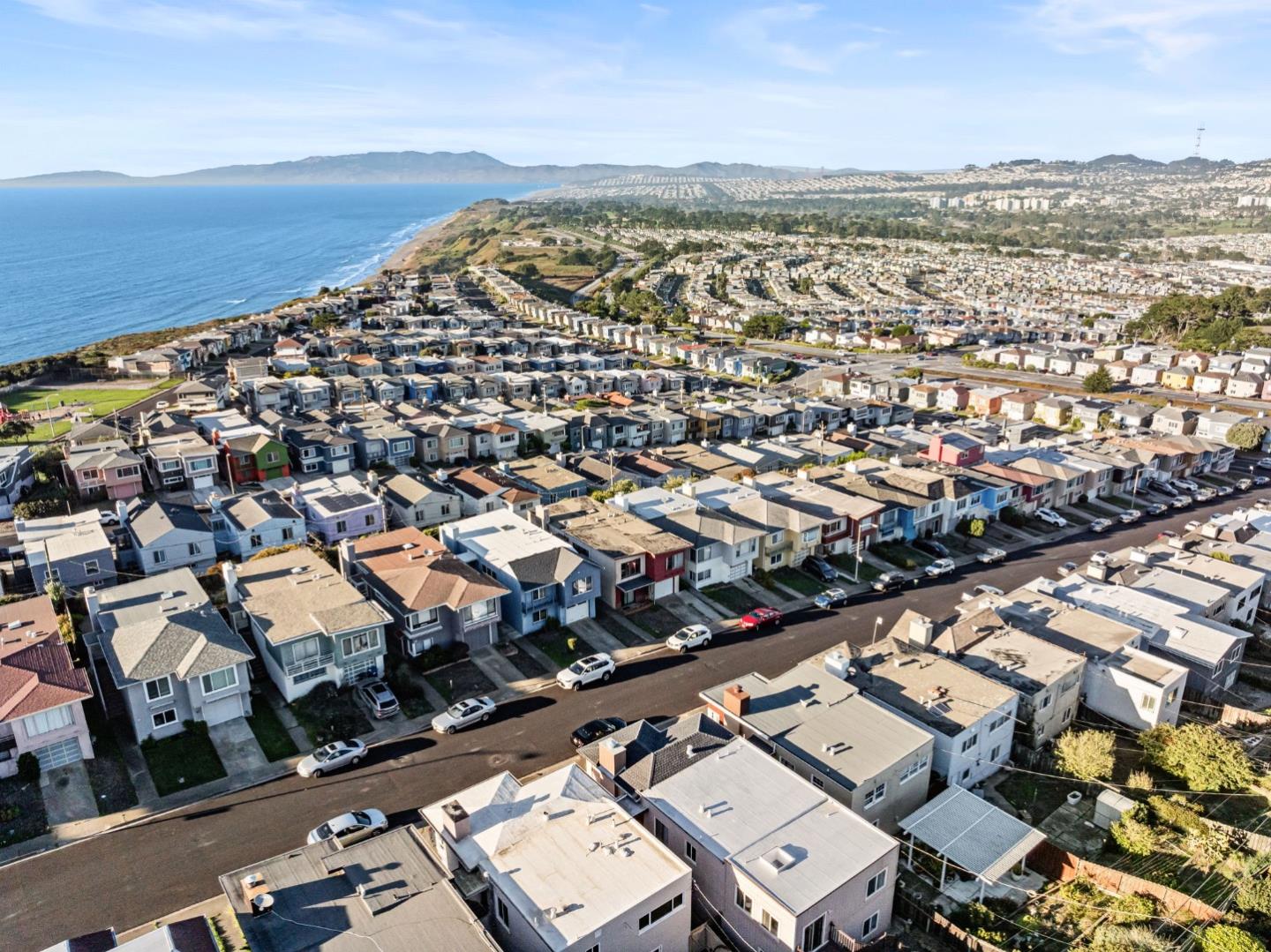 Detail Gallery Image 27 of 29 For 64 Crestview Ave, Daly City,  CA 94015 - 3 Beds | 3 Baths