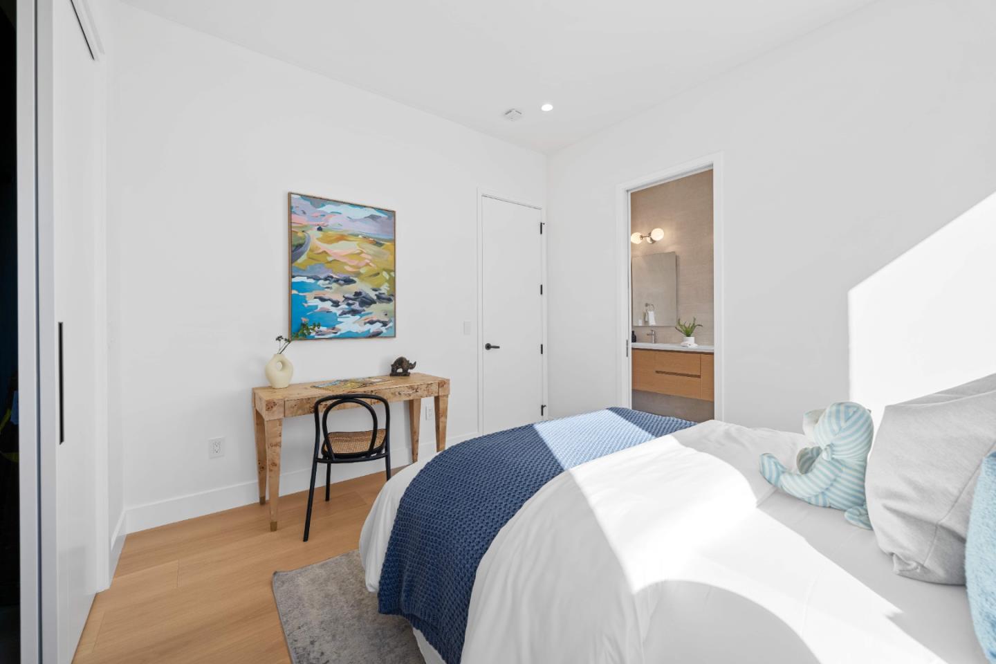 Detail Gallery Image 48 of 60 For 89 Centre St, Mountain View,  CA 94041 - 5 Beds | 4/1 Baths