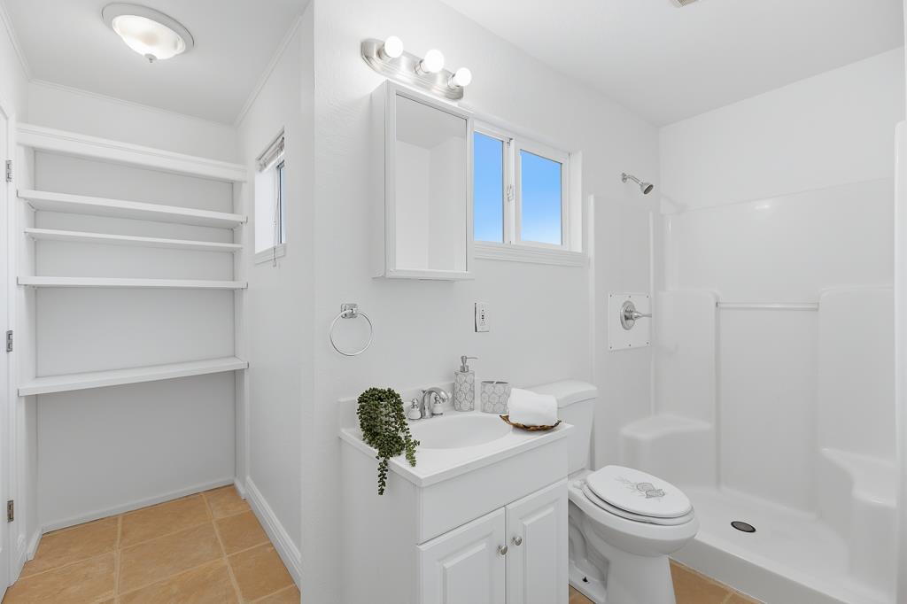 Detail Gallery Image 41 of 84 For 1183 Saratoga Ave, East Palo Alto,  CA 94303 - 4 Beds | 2 Baths