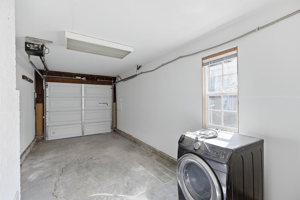 Detail Gallery Image 54 of 84 For 1183 Saratoga Ave, East Palo Alto,  CA 94303 - 4 Beds | 2 Baths