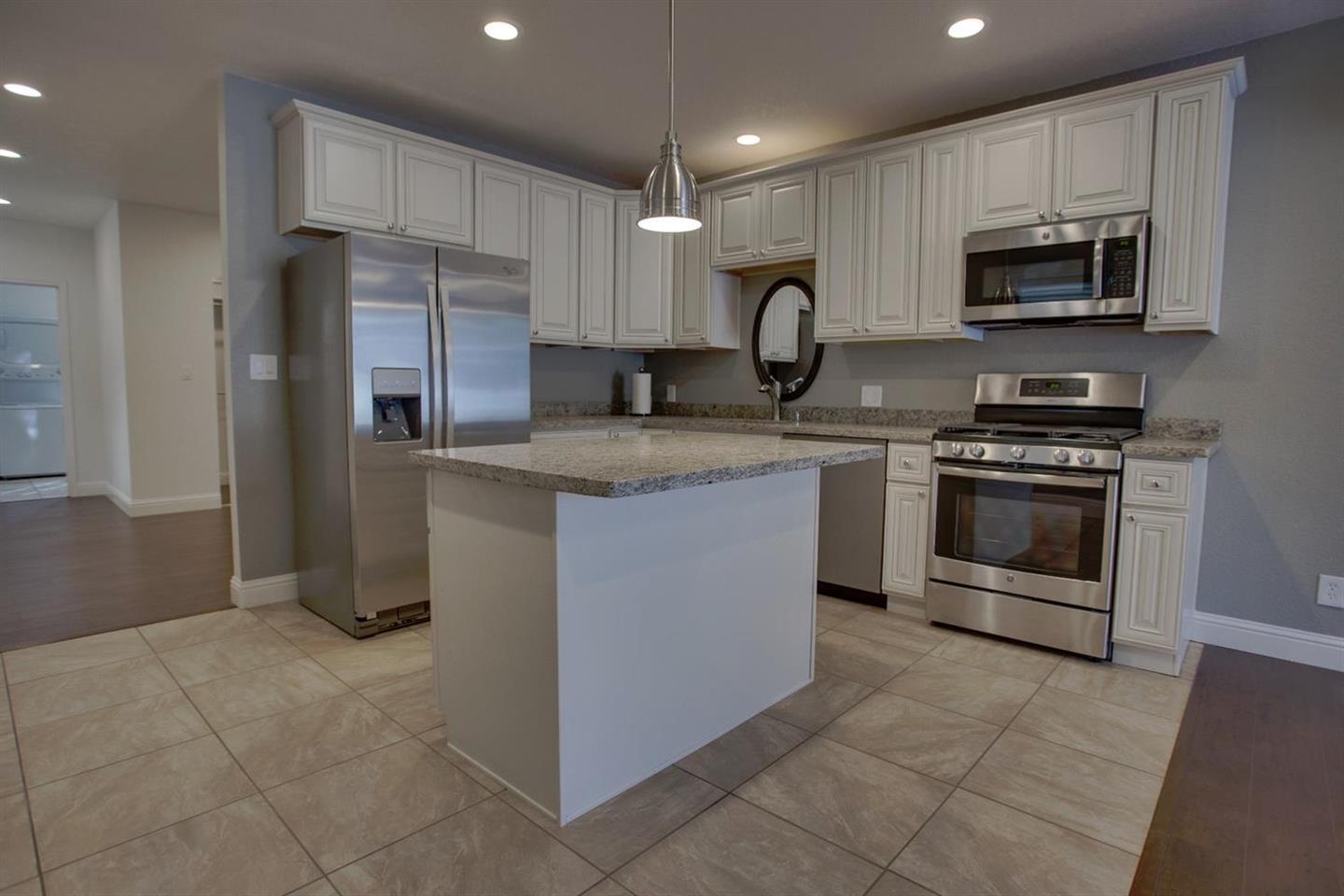 Detail Gallery Image 17 of 33 For 3012 4th Ave, Sacramento,  CA 95817 - – Beds | – Baths