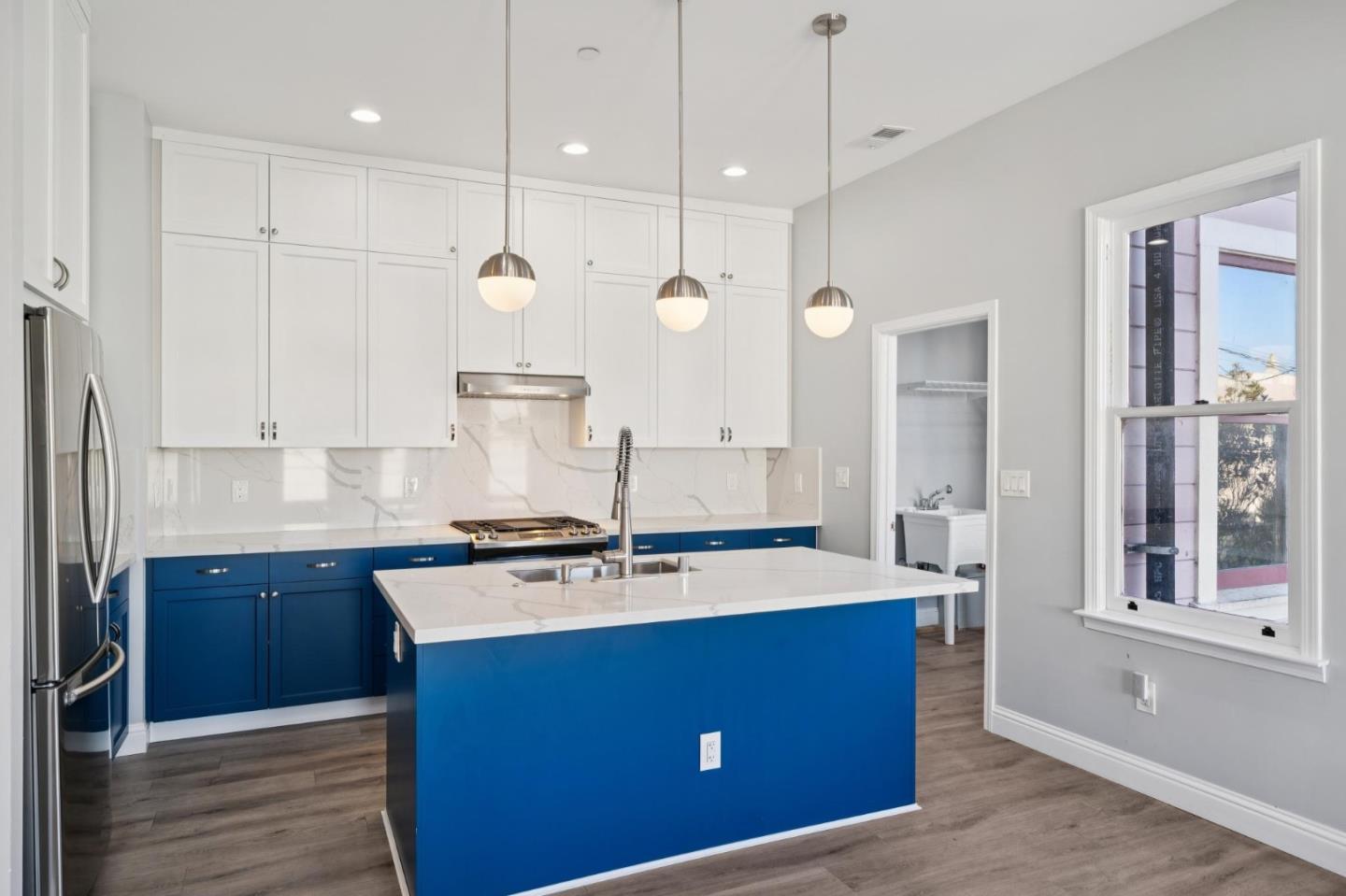 Detail Gallery Image 14 of 41 For 3002 26th St, San Francisco,  CA 94110 - 3 Beds | 2 Baths