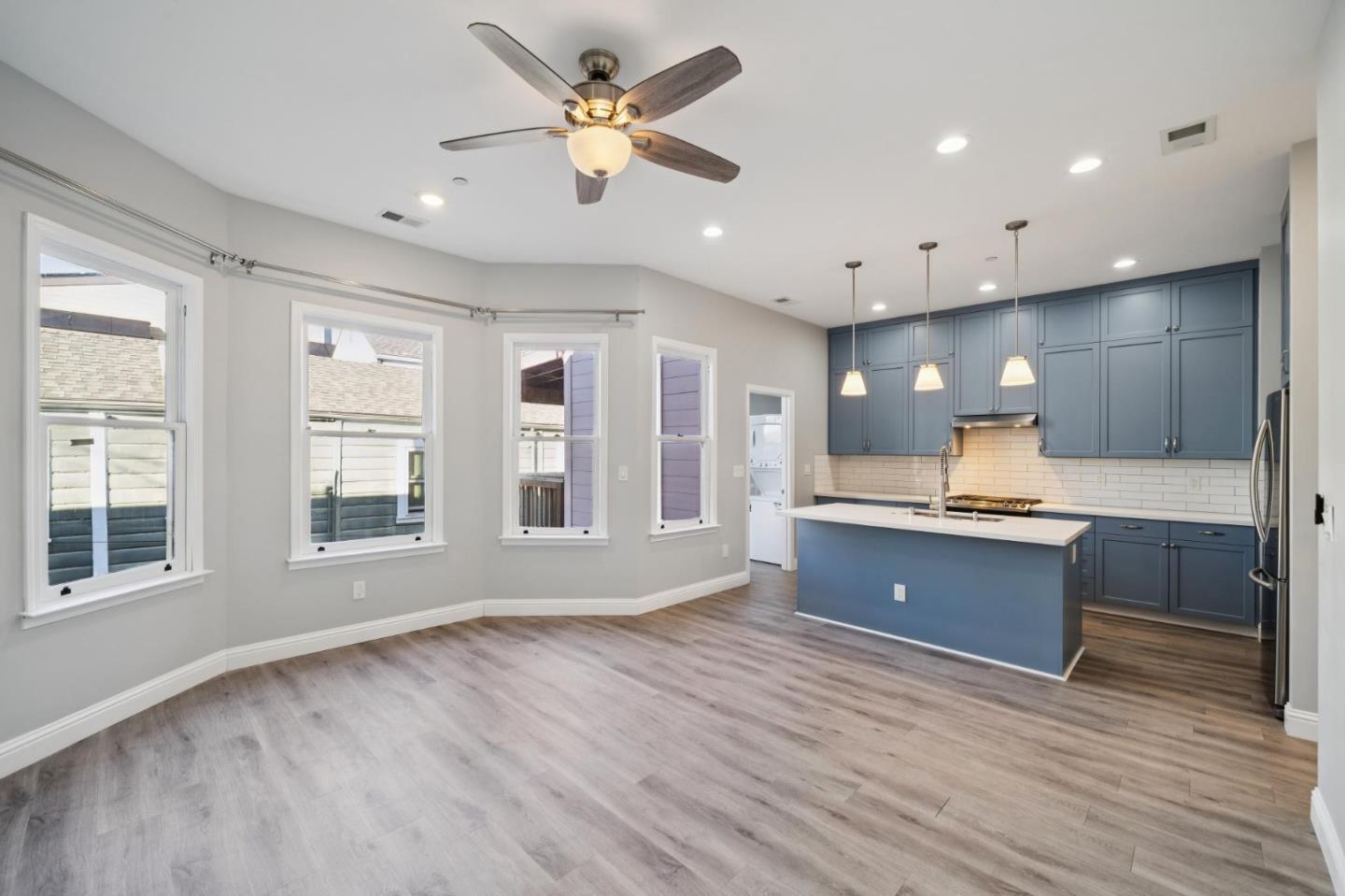 Detail Gallery Image 11 of 37 For 3004 26th St, San Francisco,  CA 94110 - 3 Beds | 2 Baths