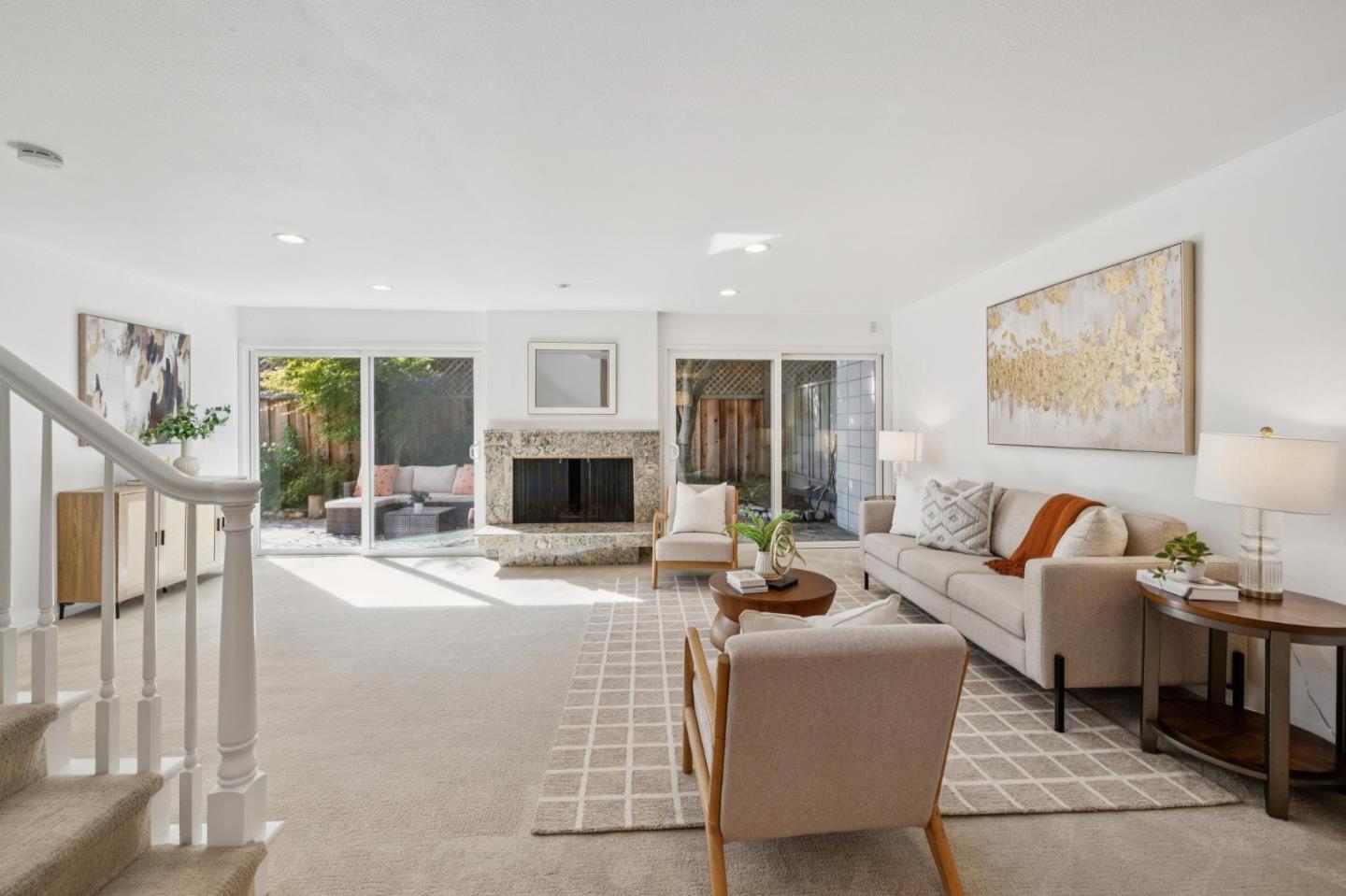 Detail Gallery Image 15 of 51 For 64 Los Altos Sq, Los Altos,  CA 94022 - 2 Beds | 2/1 Baths