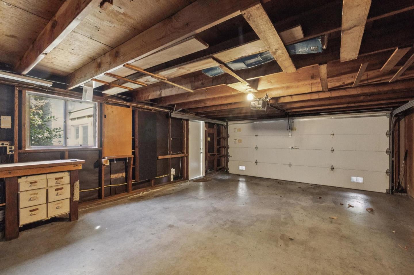 Detail Gallery Image 27 of 51 For 64 Los Altos Sq, Los Altos,  CA 94022 - 2 Beds | 2/1 Baths