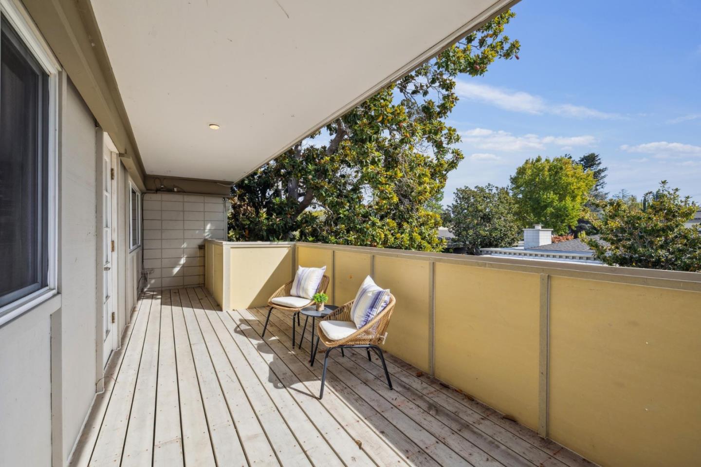 Detail Gallery Image 31 of 51 For 64 Los Altos Sq, Los Altos,  CA 94022 - 2 Beds | 2/1 Baths