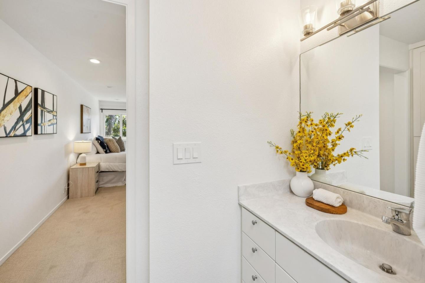 Detail Gallery Image 36 of 51 For 64 Los Altos Sq, Los Altos,  CA 94022 - 2 Beds | 2/1 Baths