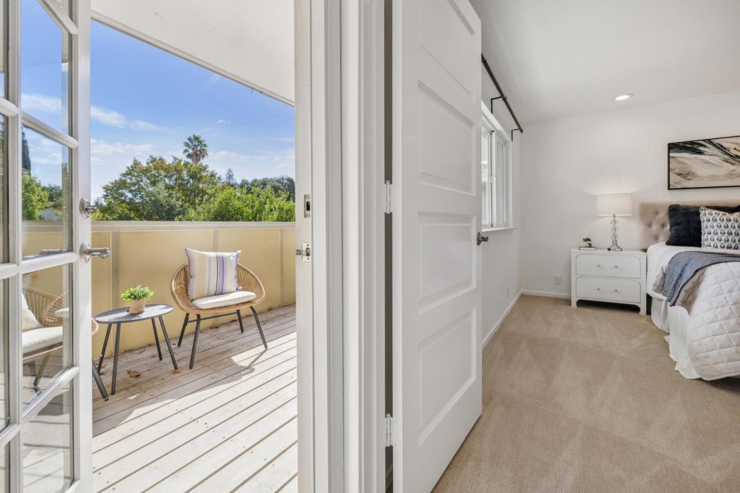 Detail Gallery Image 50 of 51 For 64 Los Altos Sq, Los Altos,  CA 94022 - 2 Beds | 2/1 Baths